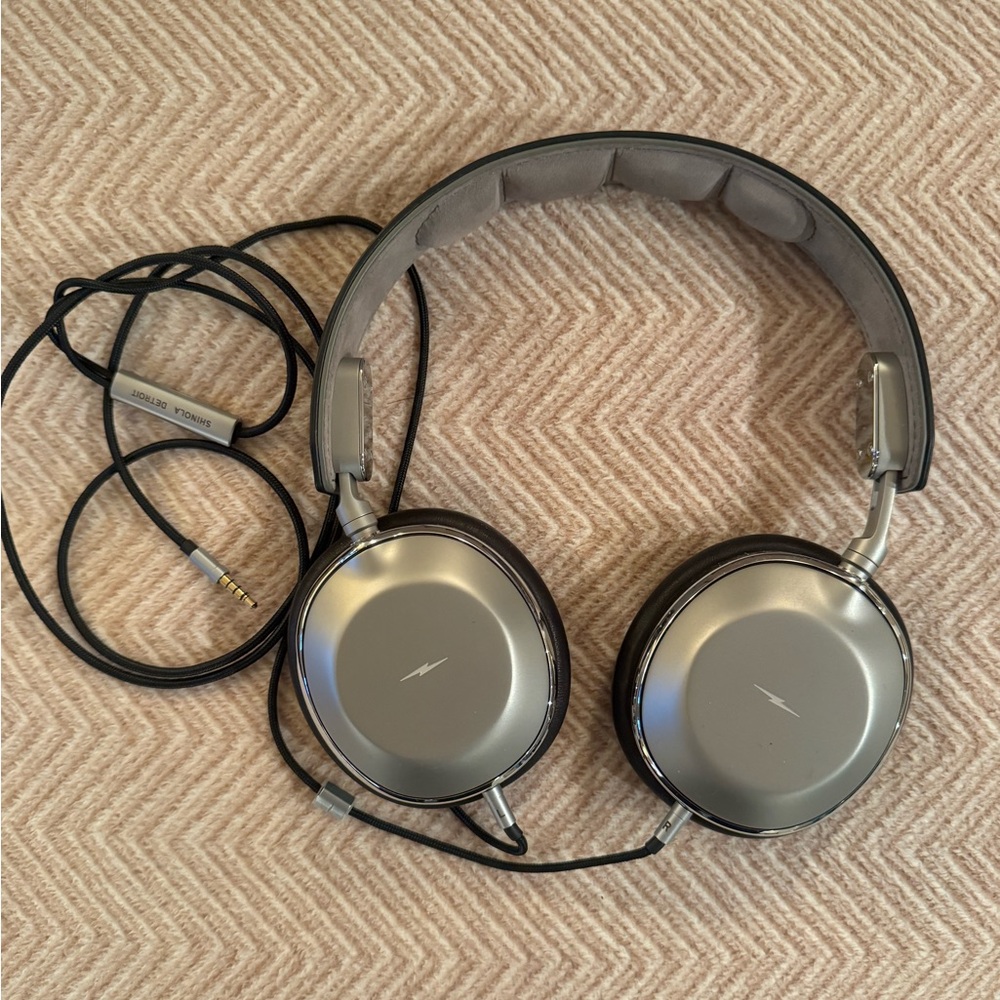 SHINOLA | canfield headphones